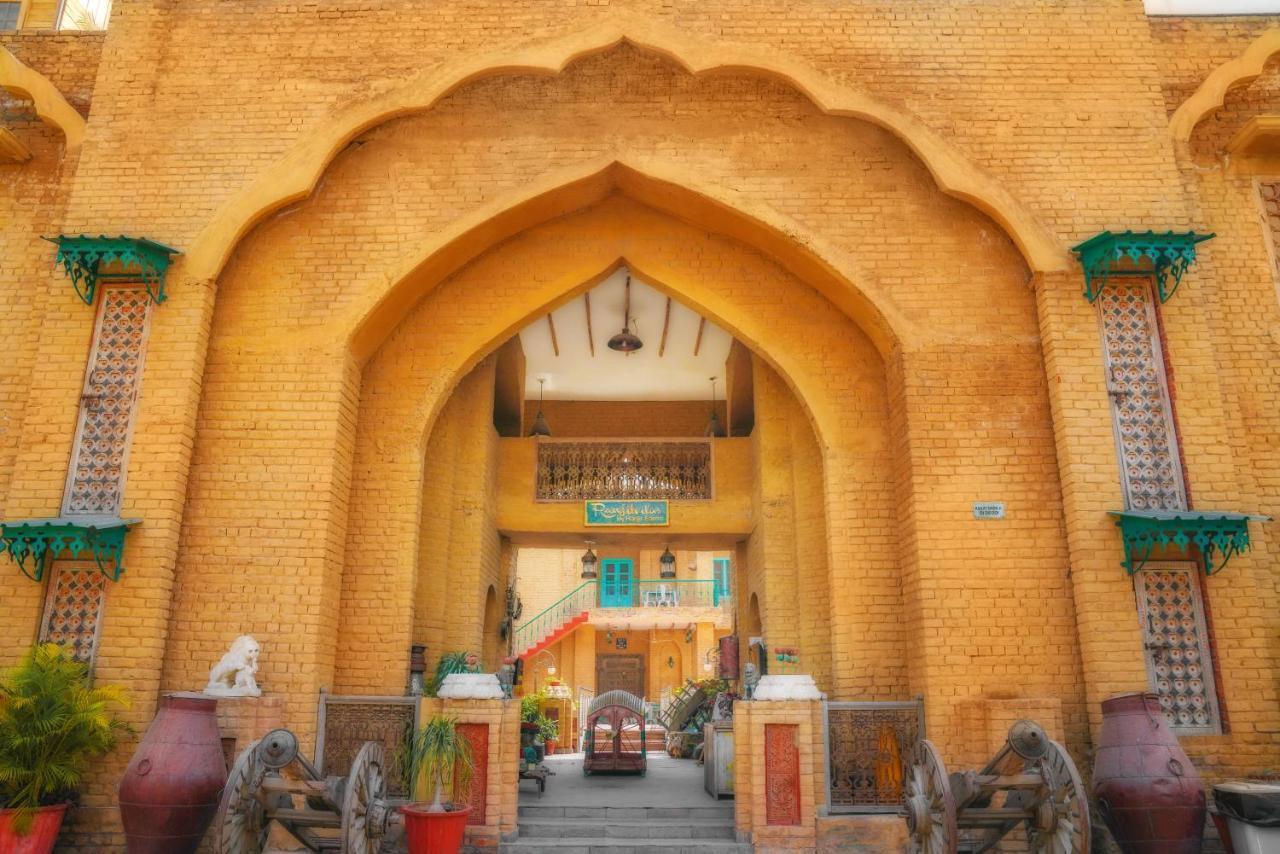 Welcomheritage Ranjitvilas 암리차르 외부 사진